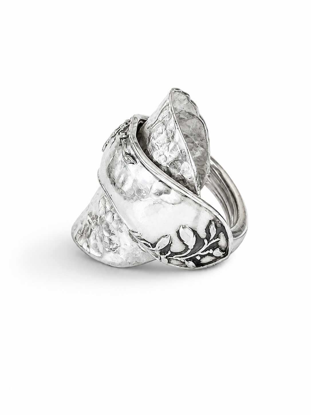 WINGFIELD FLORAL HAMMERED SPOON RING - Image 2