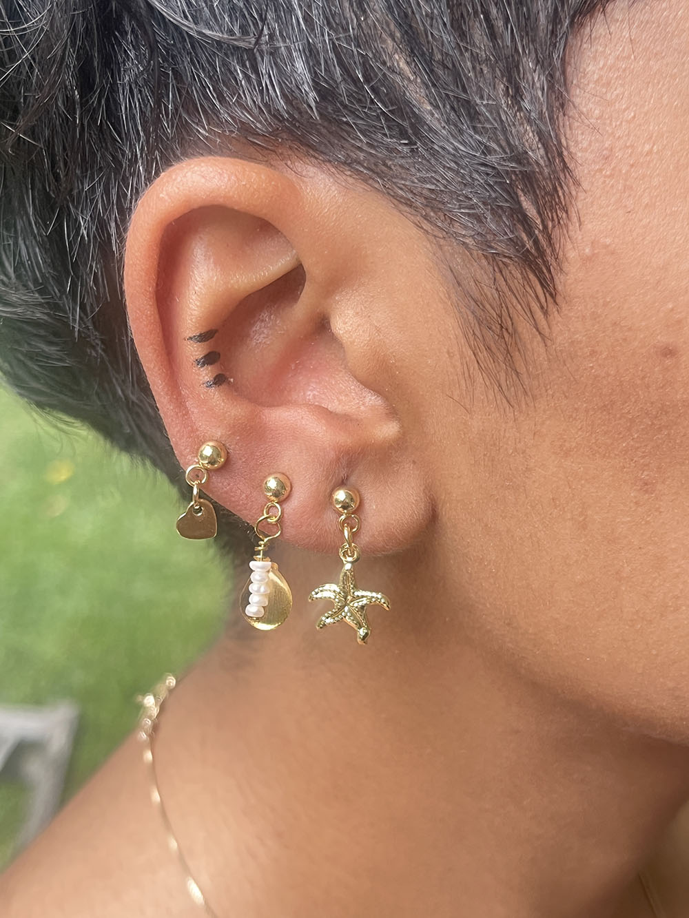 SHELLY BEACH Double Earring Stack - Image 2